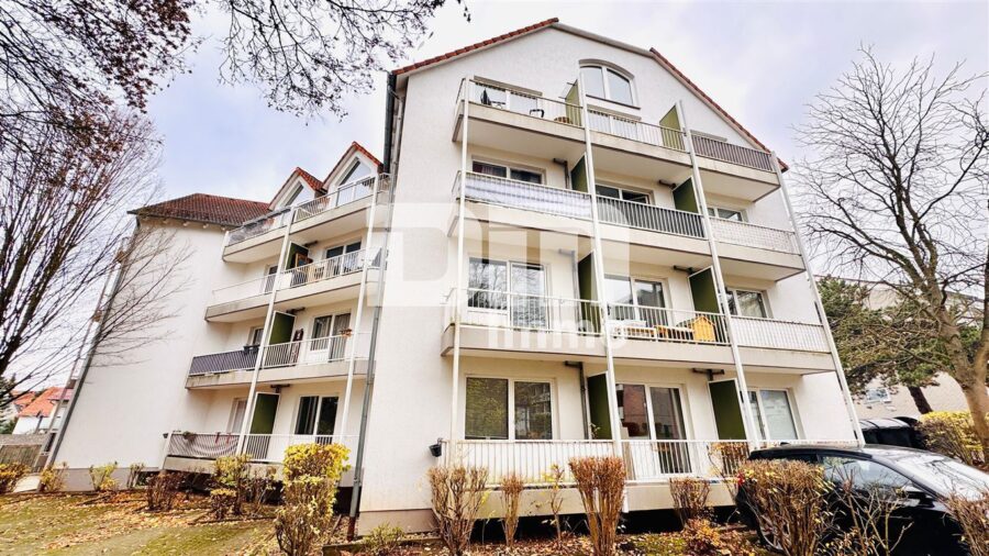 (R)eserviert!Modernes Einzimmer-Apartment mit Maisonettebereich + PKW-Stellplatz - Rückansicht